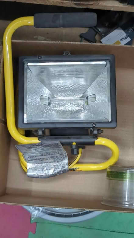 Photo of free Halogen work light (San Pedro and Osuna) #1