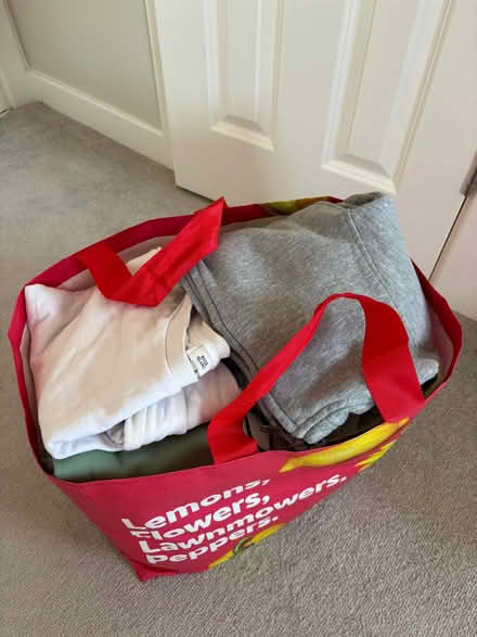 Photo of free Girls clothes (DE22) #1