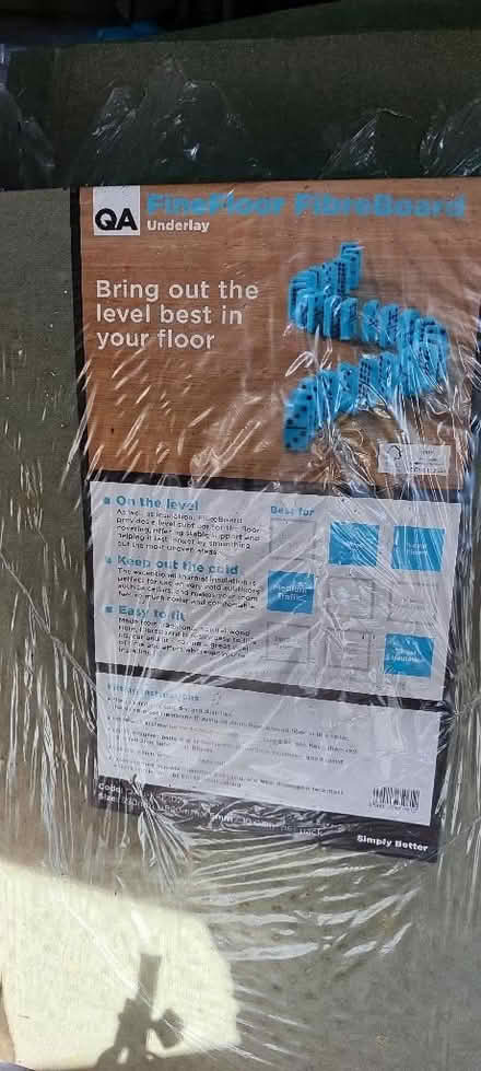 Photo of free underlay for laminate floor (Gorse Hill M32) #1