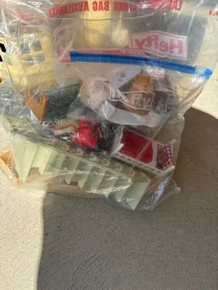 Photo of free Doll house with accessories (West Highland area) #3