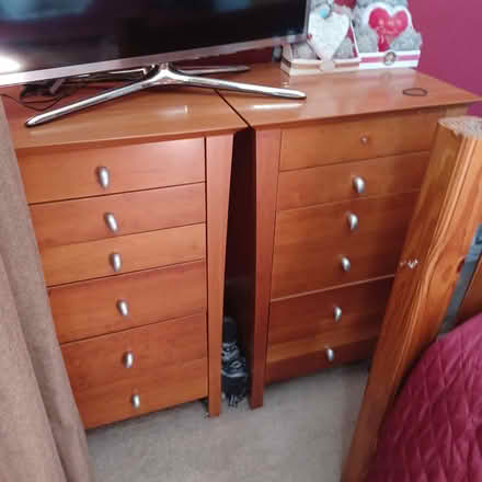 Photo of free Dressing table, x3 set drawers (Orpington BR6) #2