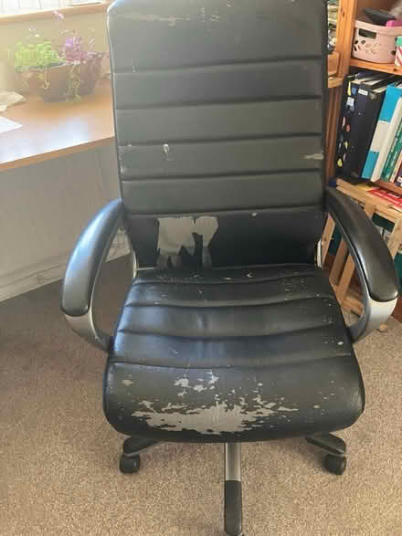 Photo of free Office chair (Cheltenham) #3