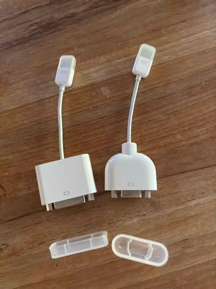 Photo of free 2x Apple pc connecters (Ballinger Common HP16) #1