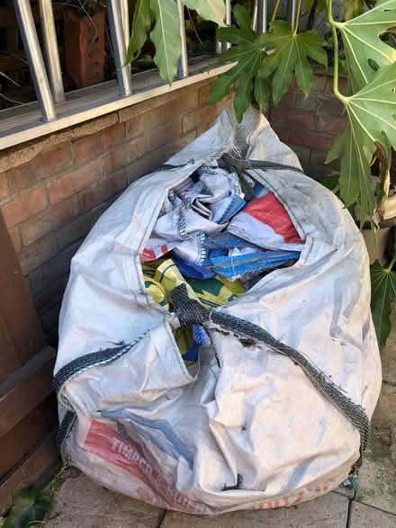 Photo of free >> Builders ( Rubble ) Bags (Telford TF2) #1