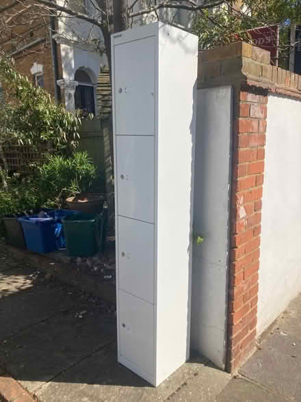 Photo of free Tall filing cabinet (Twickenham TW1) #1
