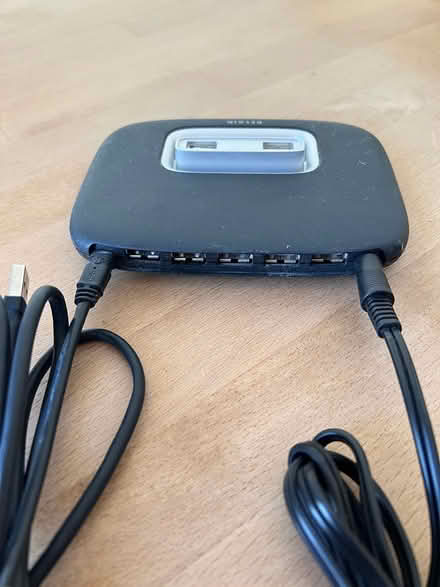 Photo of free Belkin 7-port USB hub (Pedro Point, Pacifica) #2