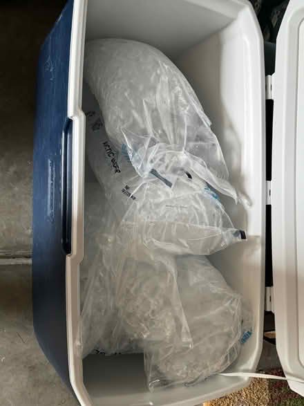 Photo of free ice (Emeryville / West Oakland) #1