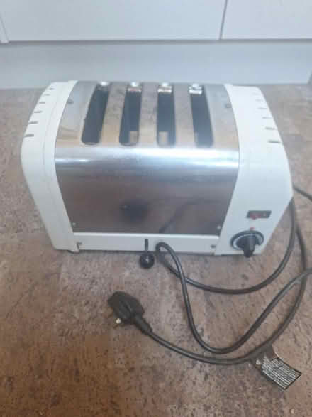 Photo of free Teffle kettle and Dualit toaster (Bognor regis PO22. Es Felpham) #2