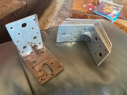 Photo of free 8 metal brackets (Leicester LE3) #1