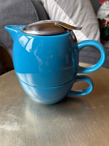 Photo of free Single serve tea pot w/cup (Rego Park) #1