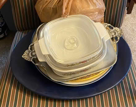 Photo of free Assorted kitchen items (Sligo Ave, Silver Spring) #1