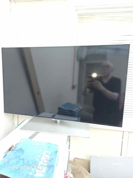Photo of free Samsung tv, non working (thorntonheath, CR7 7JF) #1