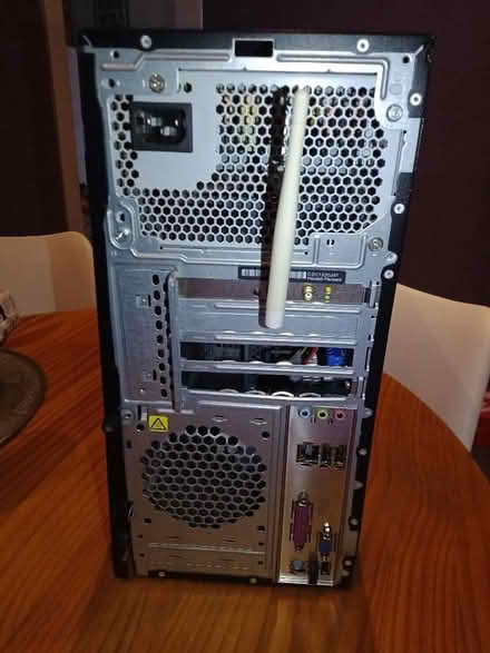 Photo of free Windows 10 Desktop Computer i5 with WiFi (Walton on the Hill L4) #2