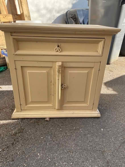 Photo of free Small Wooden Cabinet (Waterlooville) #1