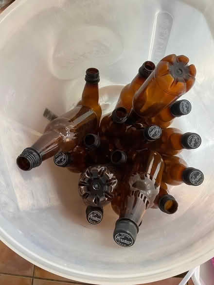 Photo of free fermenting bin, bottles (RG2) #3