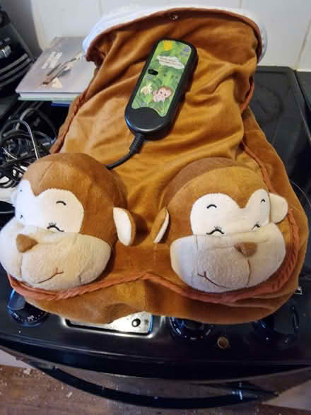Photo of free Cheeky Monkey massaging foot cosy (Ryelands LA1) #1