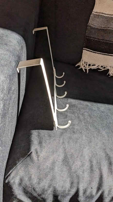 Photo of free Door hanger hook (Archway / Tufnell Park (N19)) #2