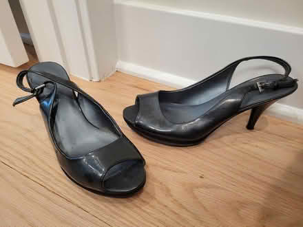 Photo of free Size 8 shoes (20011) #4