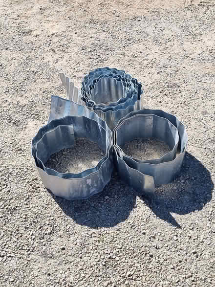 Photo of free Metal lawn edging (Marton SK11) #1