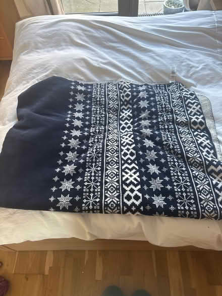 Photo of free M&S Large Blanket (Brixton, SW9) #1