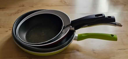 Photo of free Fryer pans (HP2) #1