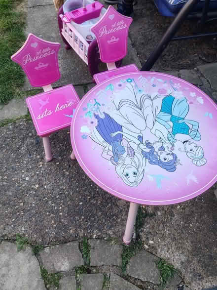 Photo of free Princess table (RG2) #1