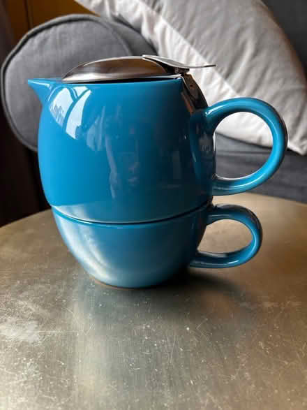 Photo of free Single serve tea pot w/cup (Rego Park) #2