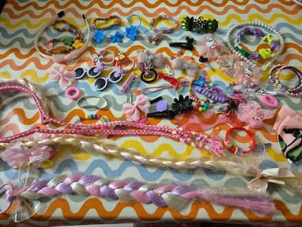 Photo of free Hair accessories for girls (UB5 Northolt) #1