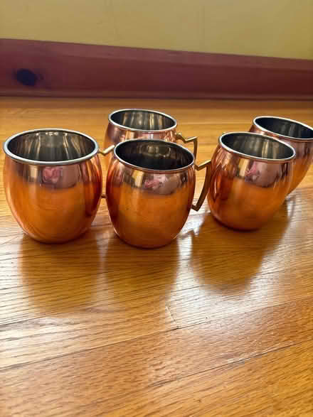 Photo of free Assorted bar ware (McKennan Park) #3