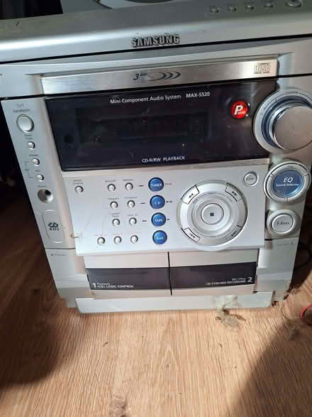 Photo of free Hifi no remote (Wolverham CH65) #1