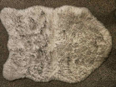 Photo of free Small Faux Fur Rug (Prescot L35) #1