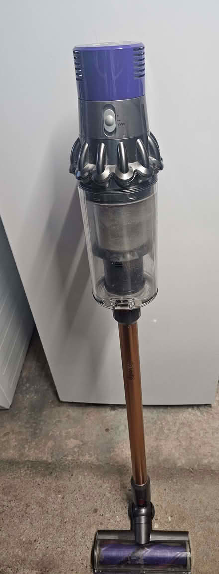 Photo of free Dyson V10 cordless vacuum cleaner (Whitelea NE23) #1
