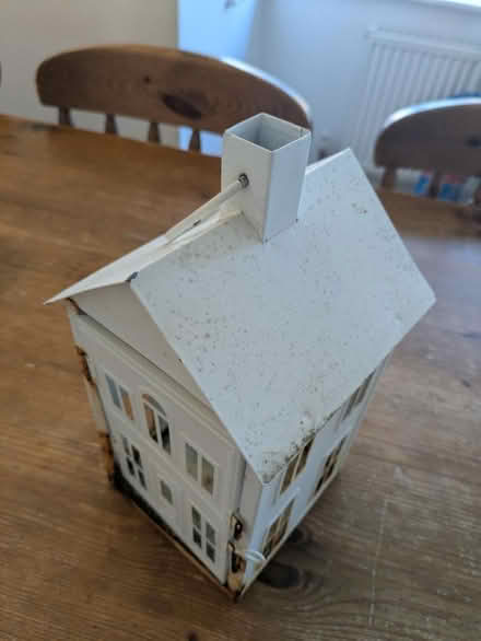 Photo of free Hanging plant/lantern house (Caversham RG4) #1