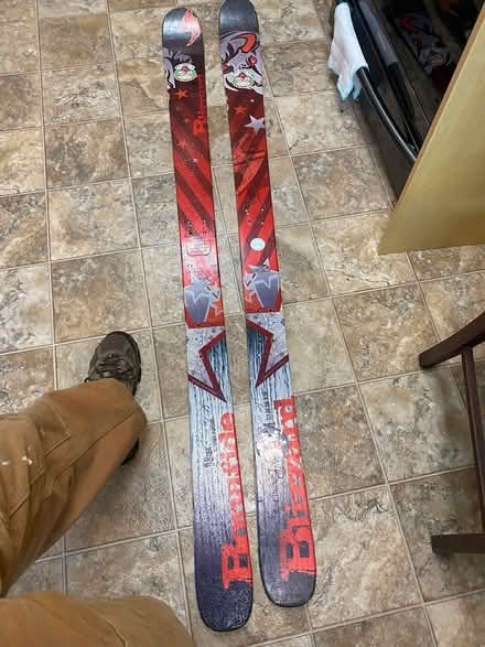 Photo of free Powder skiis (Bergenfield) #1