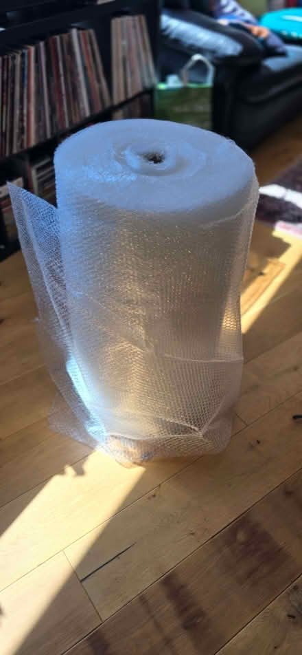 Photo of free 50m × 75cm bubble wrap. (Rotherhithe SE16) #2