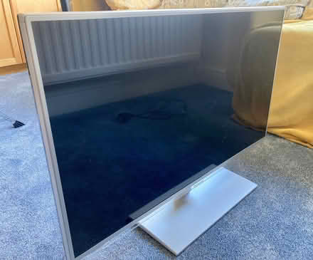 Photo of free 32” Panasonic Smart TV (Oakley MK43) #1