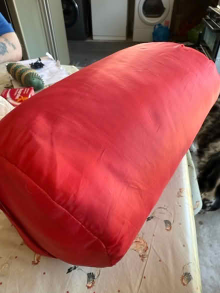 Photo of free Single sleeping bag (Croydon/West Wickham) #1