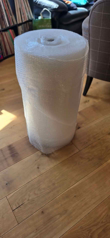 Photo of free 50m × 75cm bubble wrap. (Rotherhithe SE16) #1