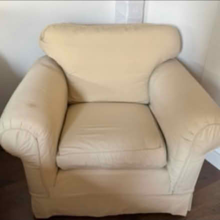 Photo of free Armchair (E8) #1