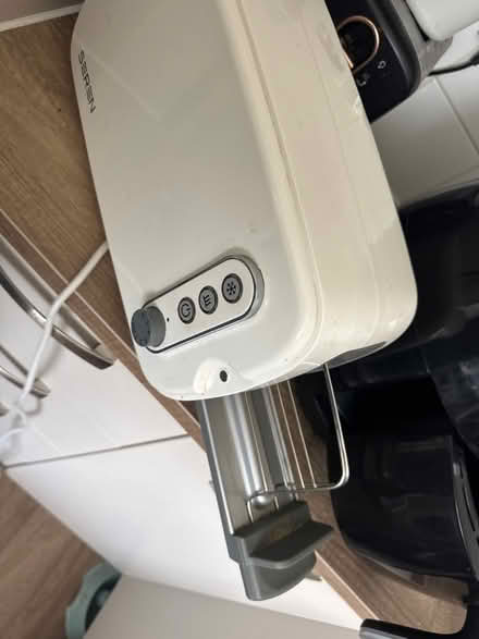 Photo of free Pullout toaster (ME15) #2
