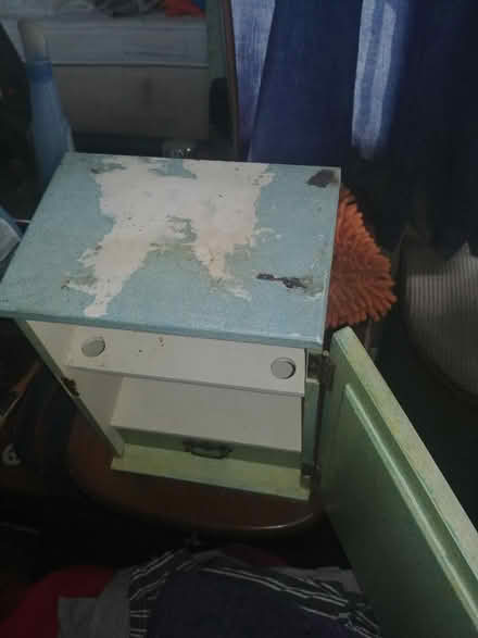 Photo of free Vintage medicine cabinet (Nr South Norwood Lakes SE19) #3