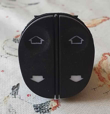 Photo of free Ford Window Switch...NEW (Croydon, Shirley) #2
