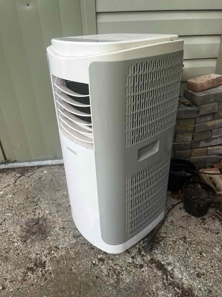 Photo of free (FAULTY) Electriq - AC unit (HA6) #3