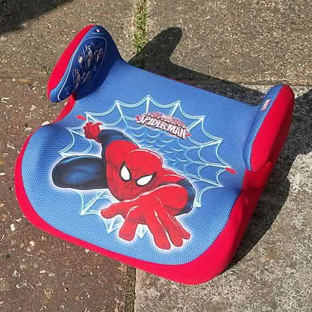 Photo of free Car booster seat for child (Havant PO9) #1
