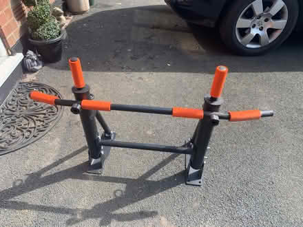 Photo of free Pull up bar (De722bg) #1