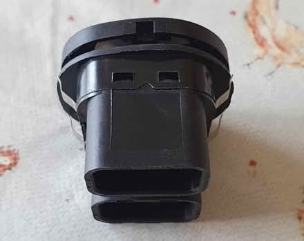 Photo of free Ford Window Switch...NEW (Croydon, Shirley) #4