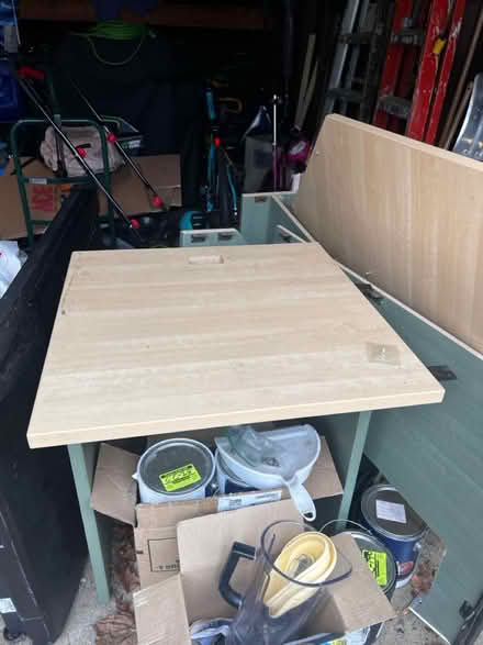 Photo of free Desk (Garden City Park) #2