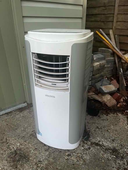 Photo of free (FAULTY) Electriq - AC unit (HA6) #4