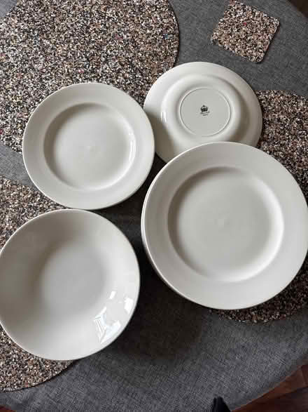 Photo of free White Crockery (Ampthill) #1