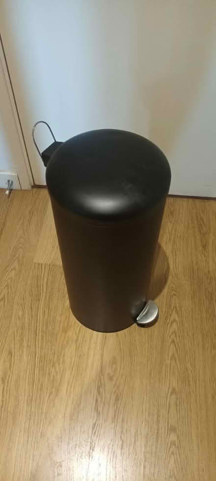 Photo of free Peddle bin (Borough SE1) #1